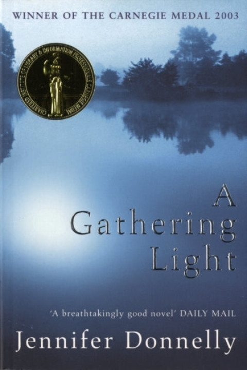Omslag: A Gathering Light