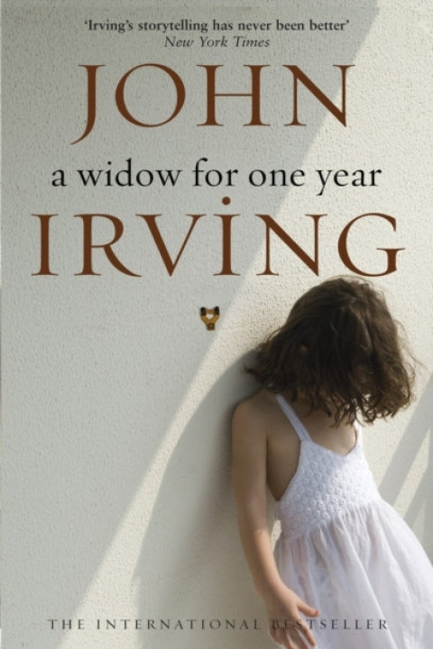 Omslag: A Widow for One Year