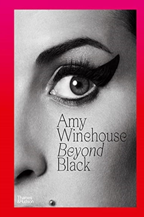 Omslag: Amy Winehouse: Beyond Black