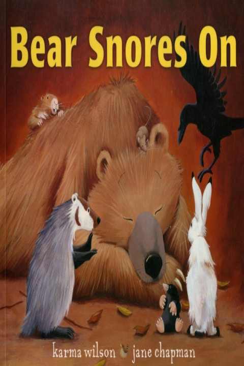 Omslag: Bear Snores on