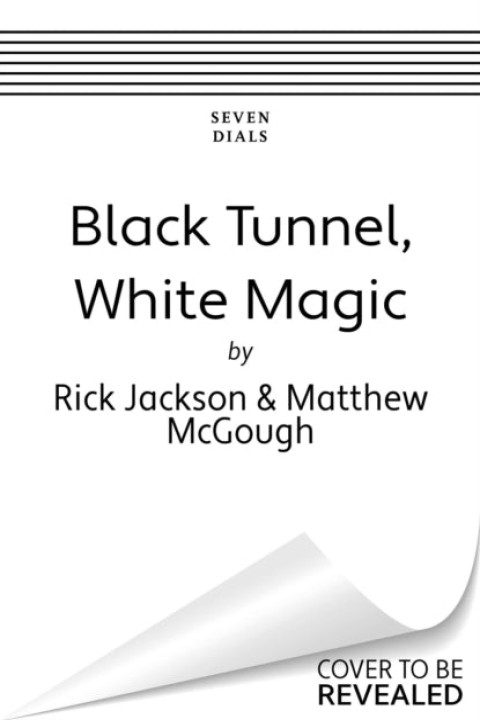Omslag: Black Tunnel White Magic