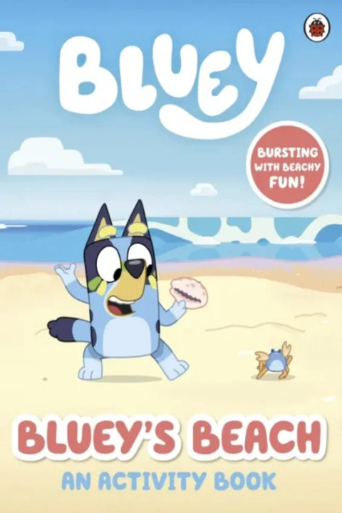 Omslag: Bluey: Bluey's Beach - An Activity Book