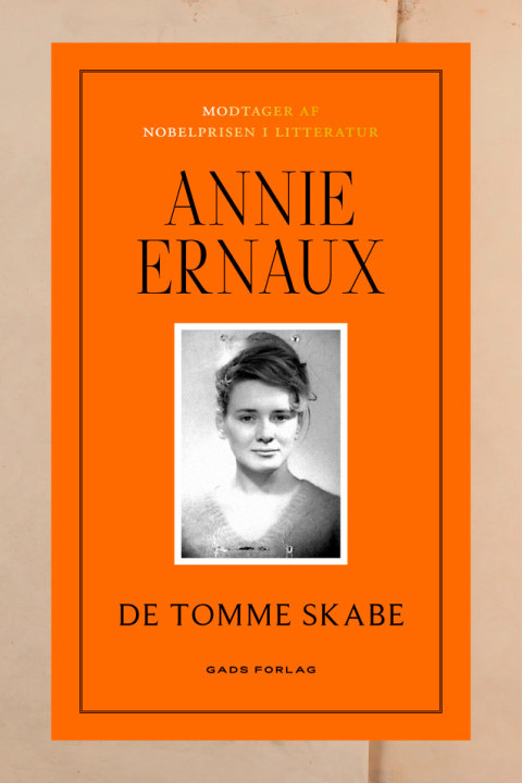 Omslag: De tomme skabe