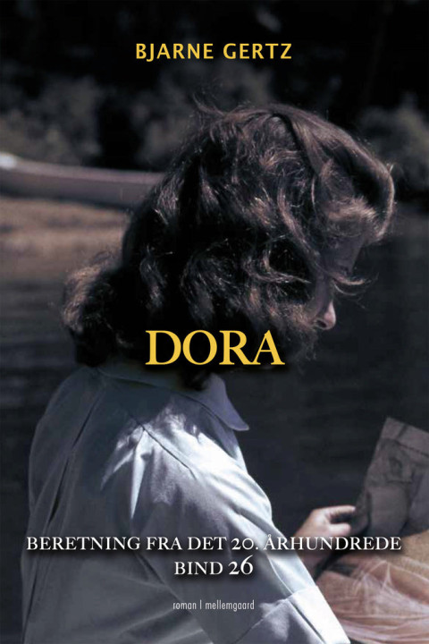 Omslag: DORA