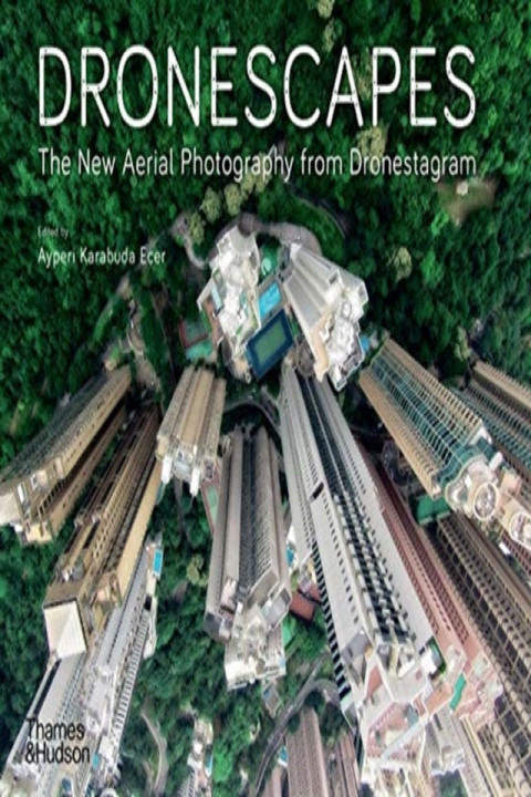 Omslag: Dronescapes
