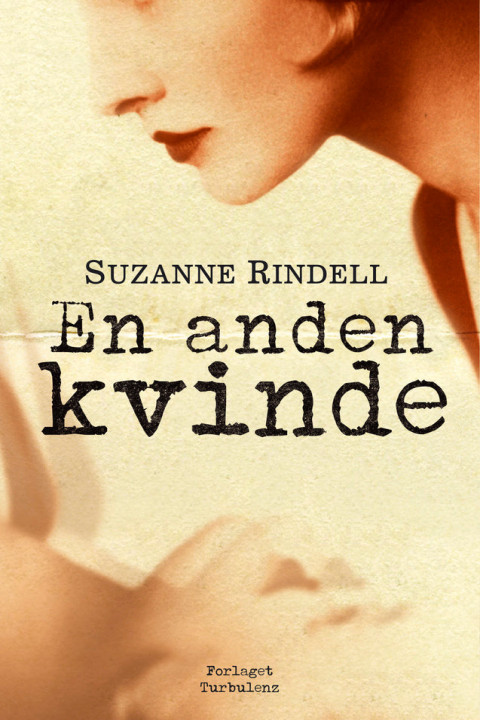 Omslag: En anden kvinde