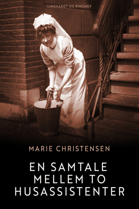 Omslag: En samtale mellem to husassistenter