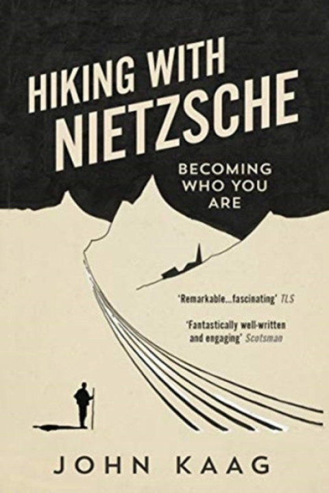 Omslag: Hiking With Nietzsche
