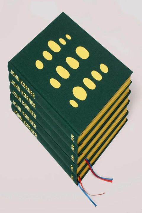 Omslag: JOHN KØRNER