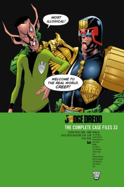 Omslag: Judge Dredd the Complete Case Files 33