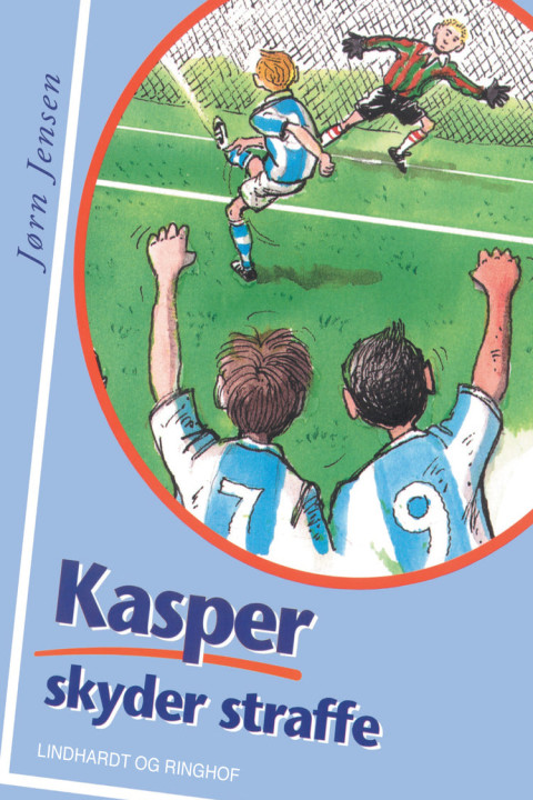 Omslag: Kasper skyder straffe