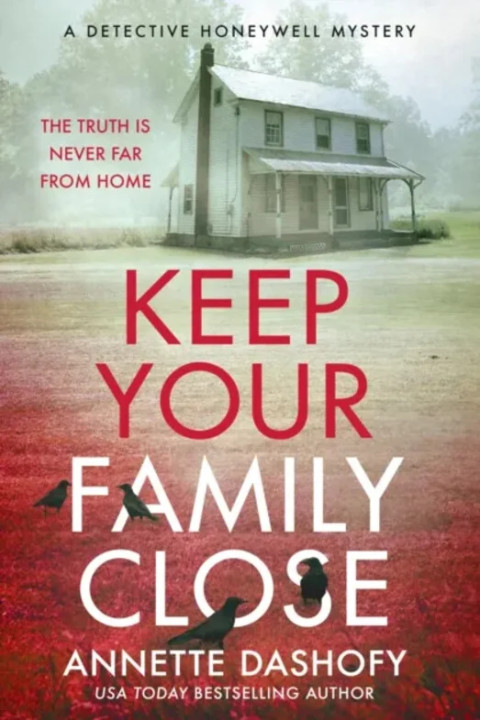 Omslag: Keep Your Family Close