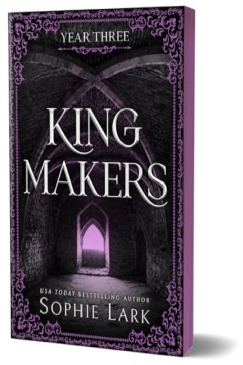 Omslag: Kingmakers Year Three