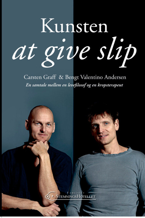 Omslag: Kunsten at give slip