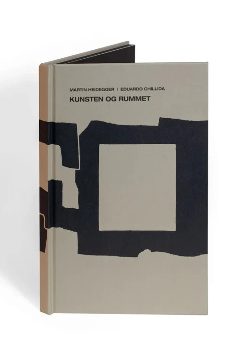 Omslag: Kunsten og rummet