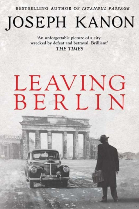 Omslag: Leaving Berlin
