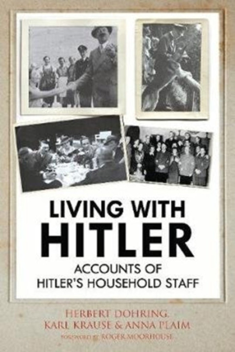 Omslag: Living With Hitler