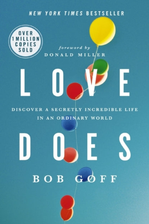 Omslag: Love Does