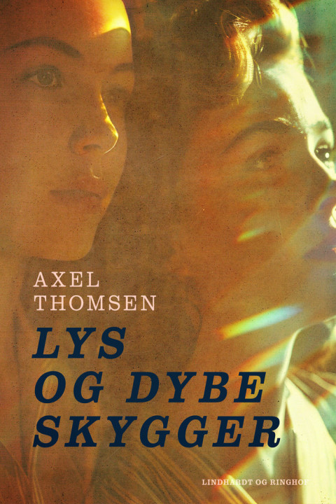 Omslag: Lys og dybe Skygger