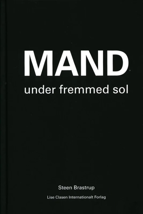 Omslag: Mand under fremmed sol