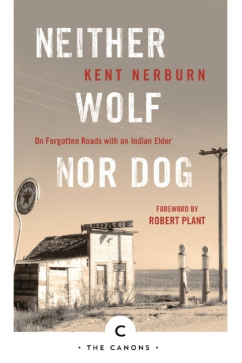 Omslag: Neither Wolf Nor Dog