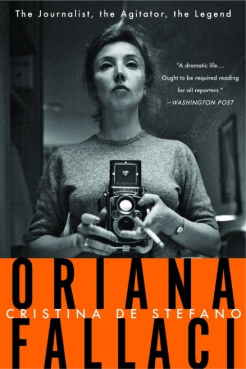 Omslag: Oriana Fallaci