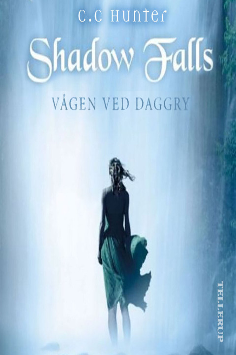 Omslag: Shadow Falls 2: Vågen ved daggry