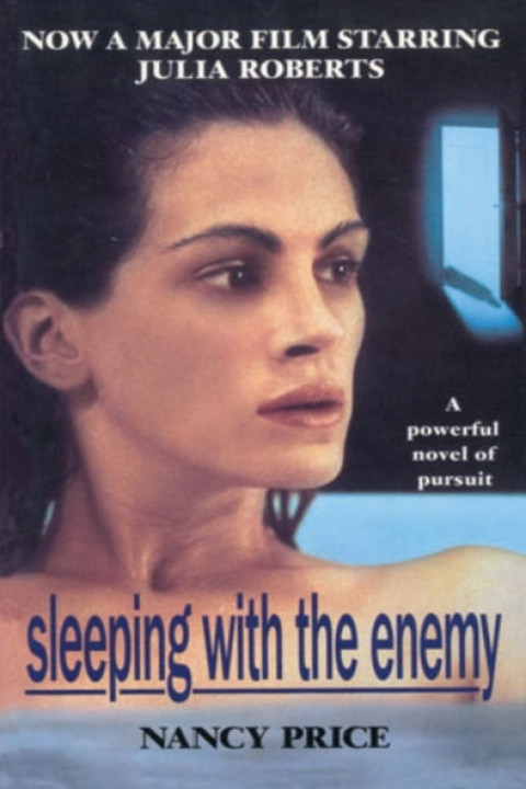 Omslag: Sleeping with the Enemy
