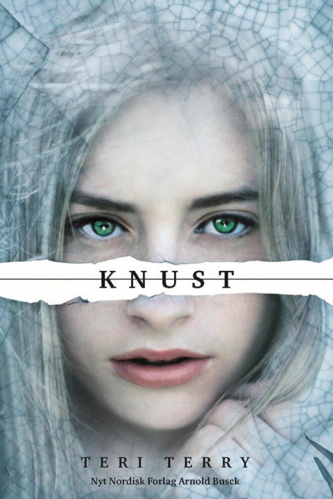 Omslag: Slettet 3 - Knust