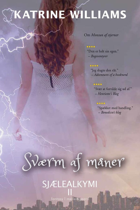 Omslag: Sværm af måner