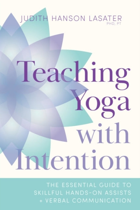 Omslag: Teaching Yoga With Intention