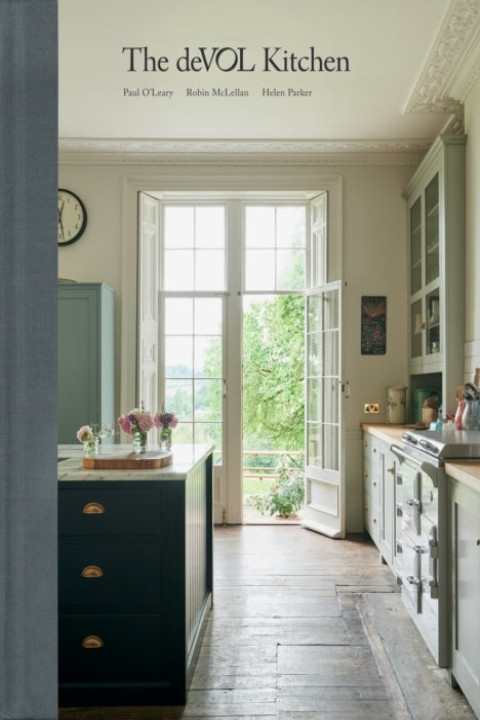 Omslag: The Devol Kitchen