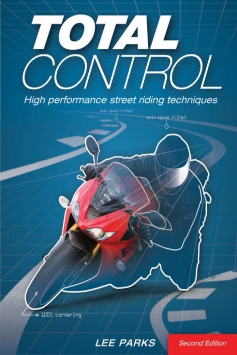 Omslag: Total Control