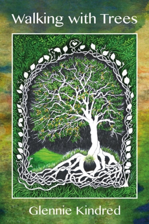 Omslag: Walking with Trees