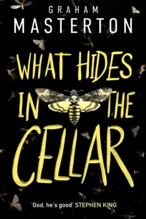 Omslag: What Hides In The Cellar